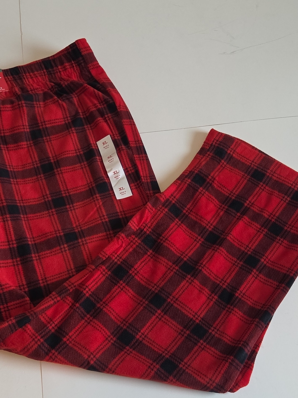 Wondershop Red and Black Buffalo Plaid Men's Fleece Pants XL